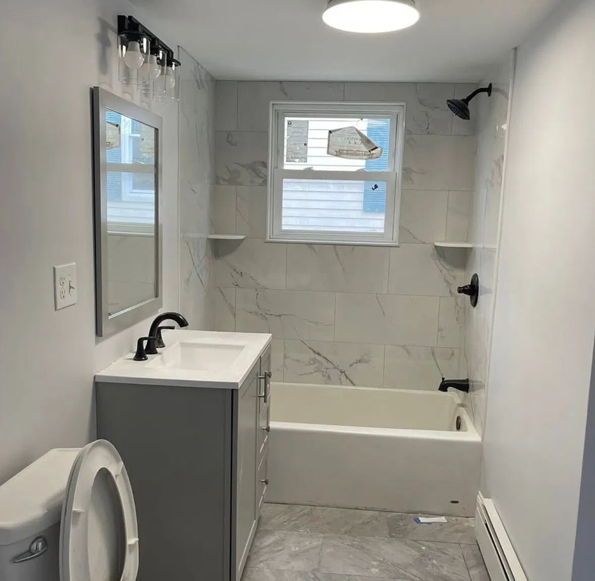 3 bed, 980 sqft, $2,000 — Photo 4