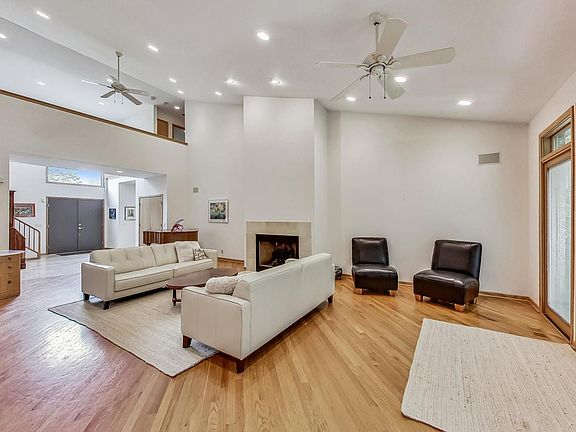 5th image of 840 Croftridge Ln