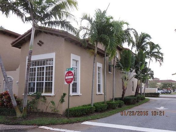 3rd image of 618 NW 24th Ave