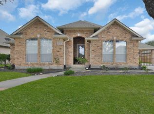 5130 Tidewater Ct, Pasadena, TX 77505