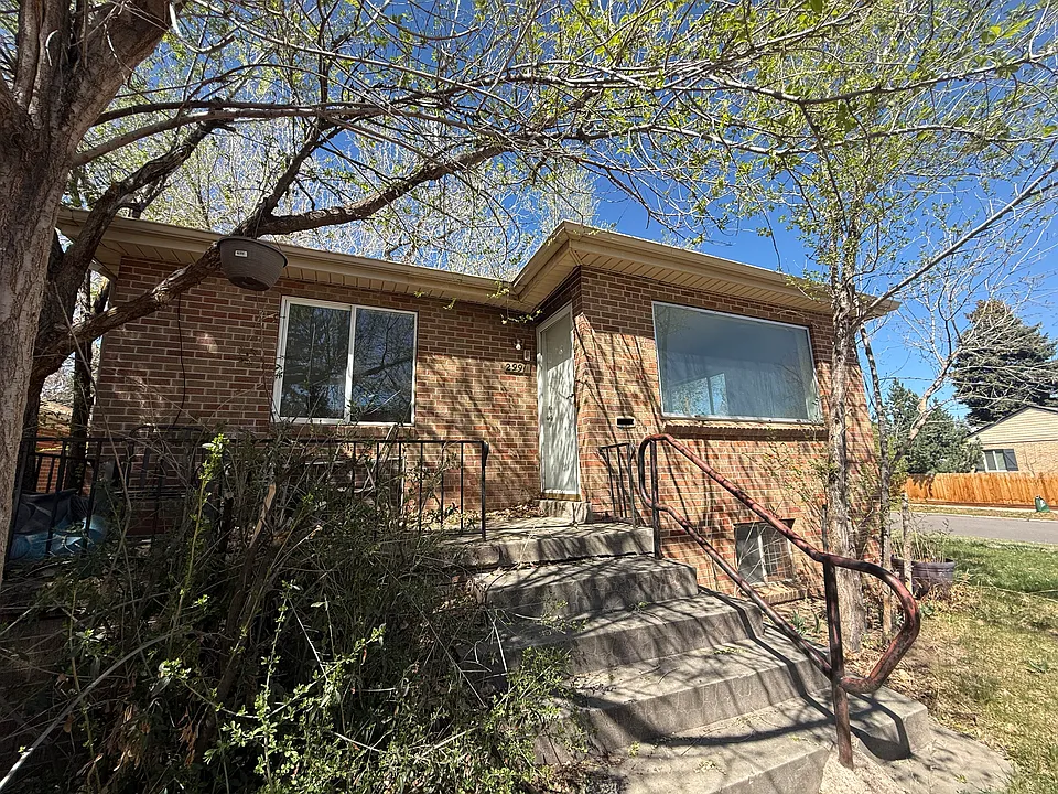 2991 Dexter St