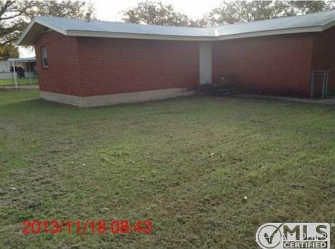 4th image of 1405 W Main St