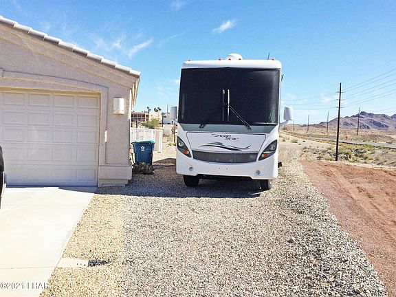 2nd image of 870 Bryce Ct