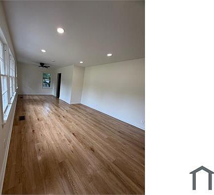 3rd image of 4614 Avenue I
