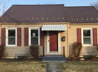 1039 S 5th St, Chambersburg, PA