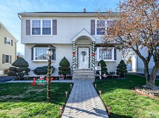 299 Desota Ave, Woodbridge, NJ 07095