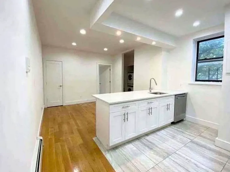 56 W 127th St #2B — Photo 2