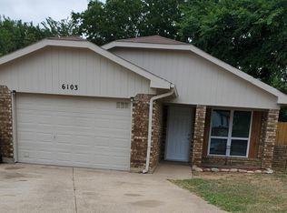 6103 Fernwood Dr, Arlington, TX 76001