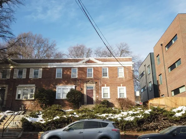 820 Taylor St NE, Washington, DC 20017
