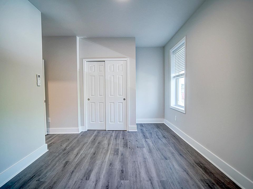 1st image of 623 E Wishart St #19