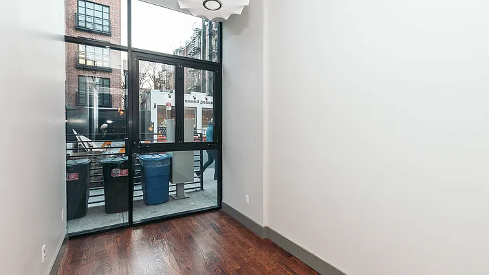 Rented by Nooklyn NYC LLC | media 36