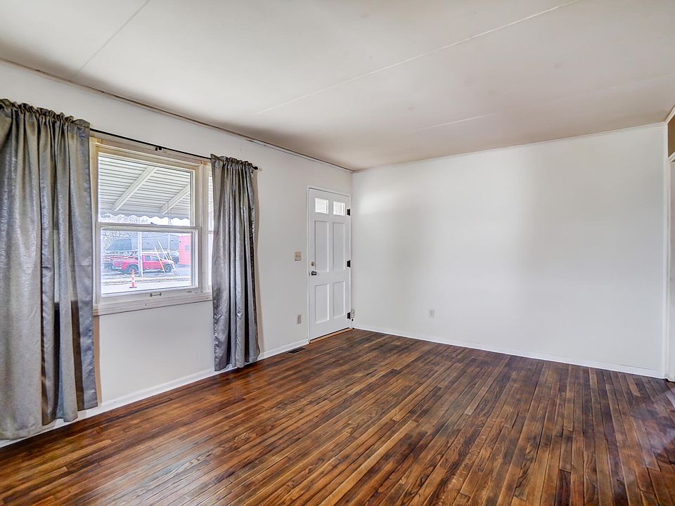 635 S Rd, Springfield, OH 45505 Zillow