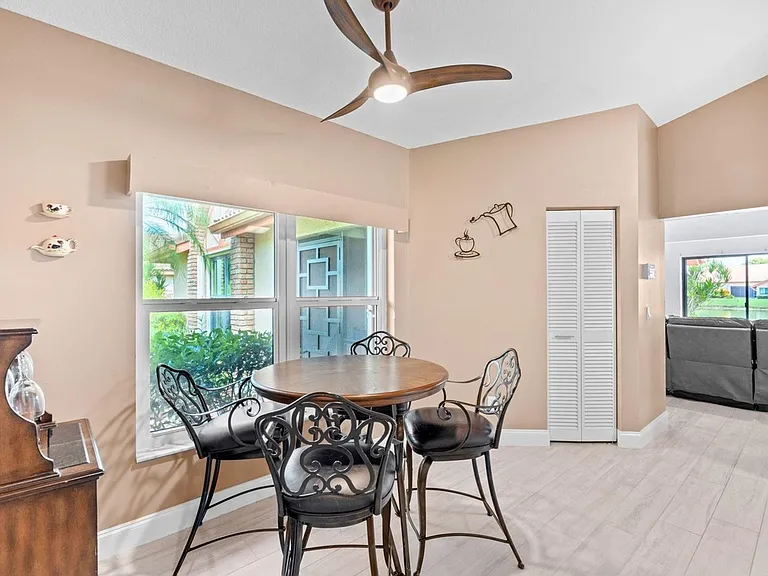 8486 Heather Pl — Photo 18