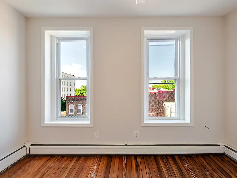 1105 E Capitol St SE #4 — Photo 10