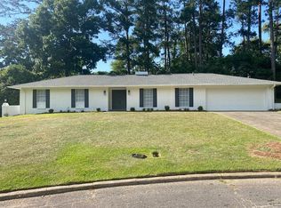 214 39th Ct, Meridian, MS 39301