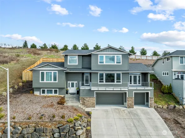 249 Curtis Drive, Longview, WA 98632