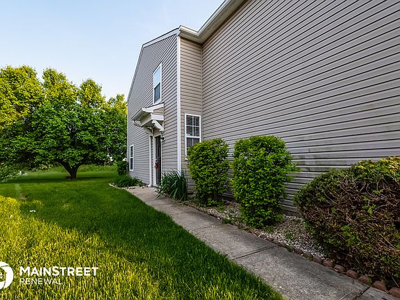 4th image of 4549 Connaught Dr E