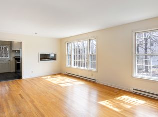 52 Benedict Ln #A, Middlebury, VT 05753