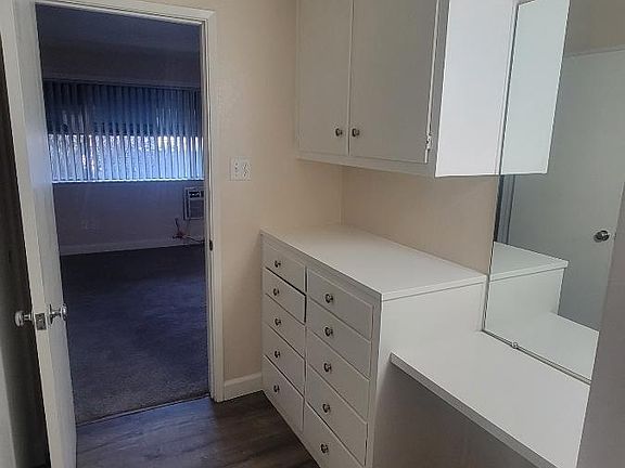 4th image of 3318 I St #B