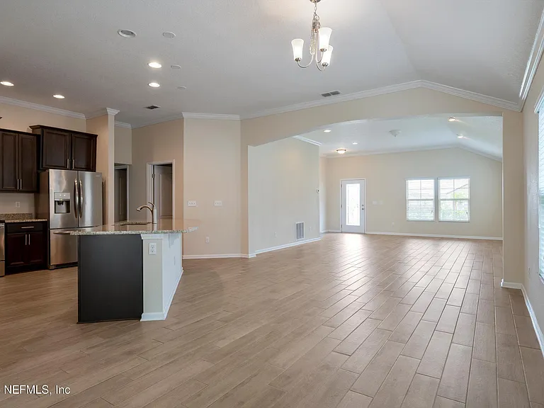 12304 Itani Way — Photo 3