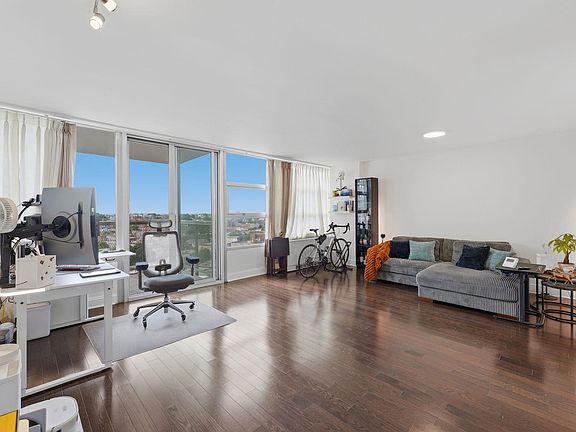 3rd image of 6050 Boulevard East Unit 16E