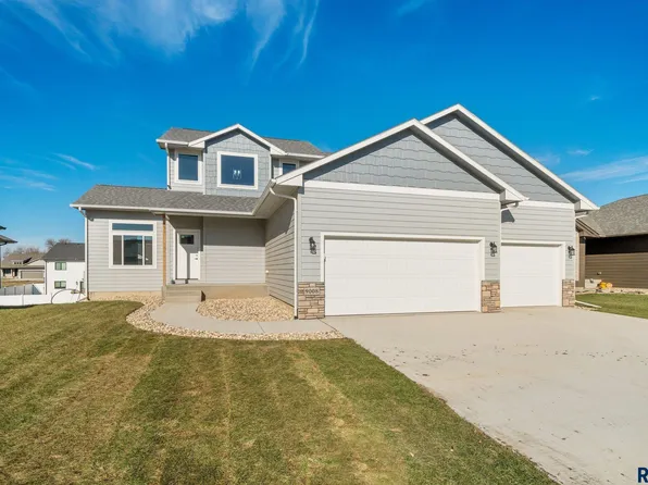 9008 W 24th St, Sioux Falls, SD 57106