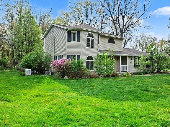 3rd image of 7756 Cottonwood St