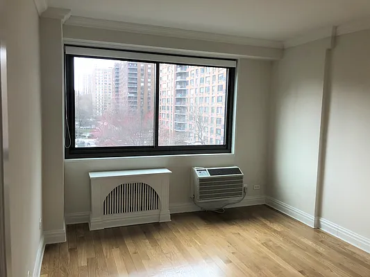 Rented by A&E Real Estate Management | media 11