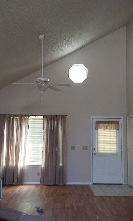 2nd image of 441 S Maple Unit 59