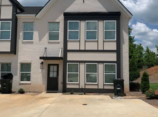 2802 Ridge Crest Ct, Opelika, AL 36801