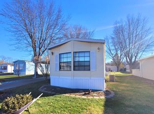 63 Sunset Dr, Springfield, OH 45502