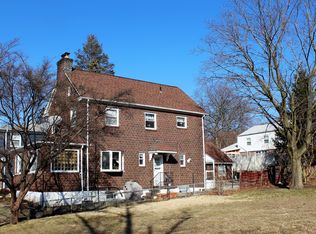 12 Bretton Rd, Yonkers, NY 10710