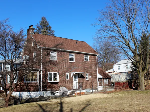 12 Bretton Rd, Yonkers, NY 10710