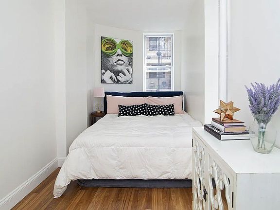 5th image of 344 Lafayette Ave APT 2C