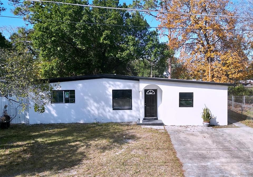 1st image of 5205 Montague Pl
