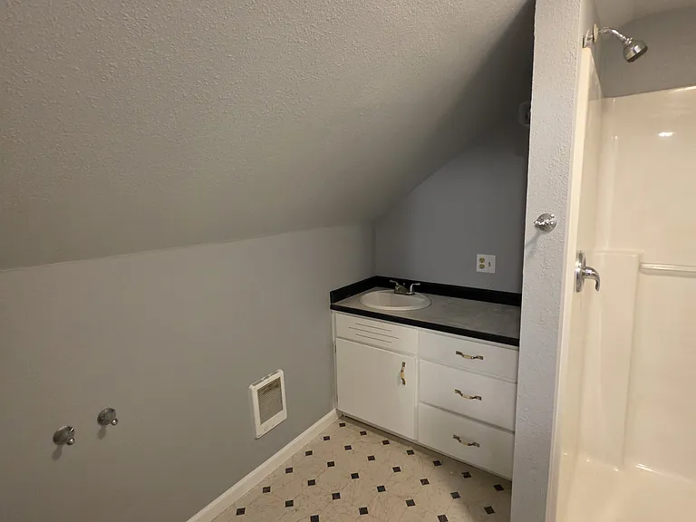 Upstairs bathroom