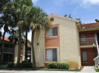1183 The Pointe Dr, West Palm Beach, FL 33409