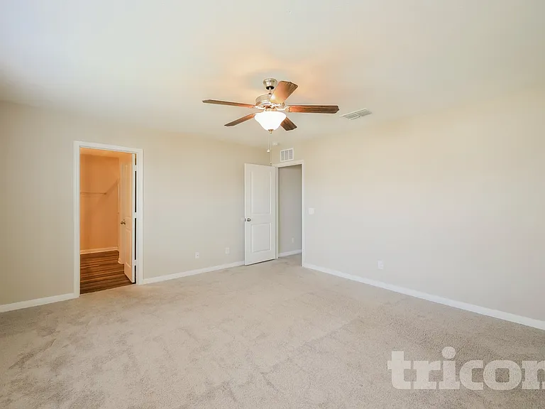 14616 Maple Ter — Photo 8