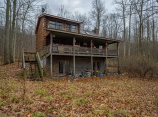 418 Backbone Dr, Oakland, MD 21550