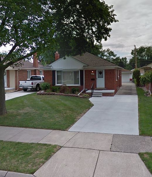 1st image of 20916 Erben St