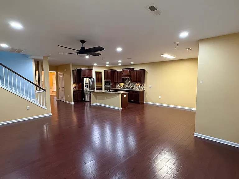 2101 Chipley Dr — Photo 40