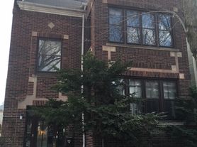 3939 N Paulina St, Chicago, IL