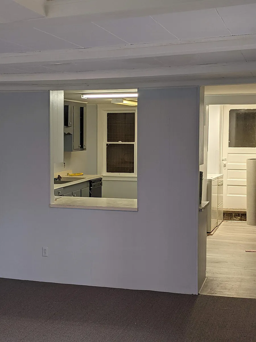 Building Photo - 21 Spring Street Ext