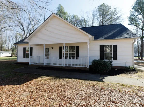 110 Scotch Pine Dr, York, SC 29745