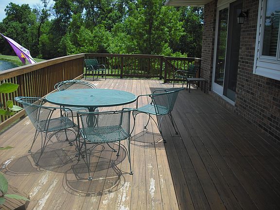Deck just off kitchen