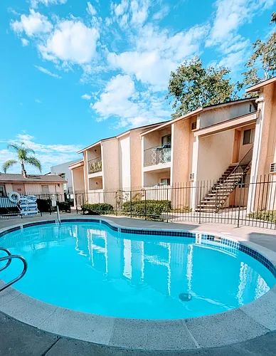 4850 Williamsburg Ln Photo 1