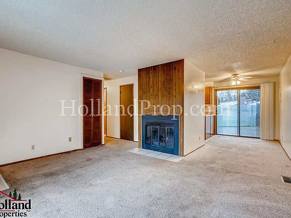 4th image of 1722-26 NE 230th Ct #1724