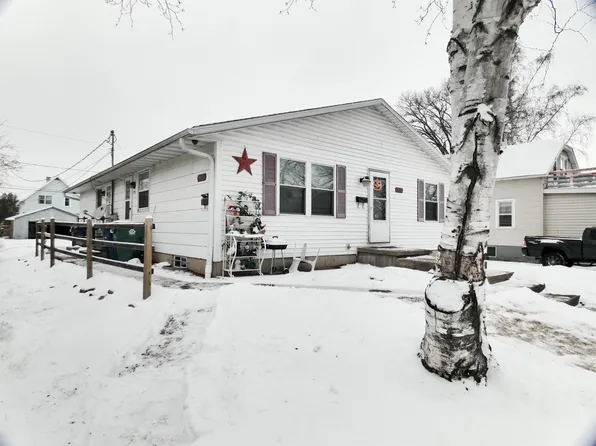 933 Shea Ave, Green Bay, WI 54303