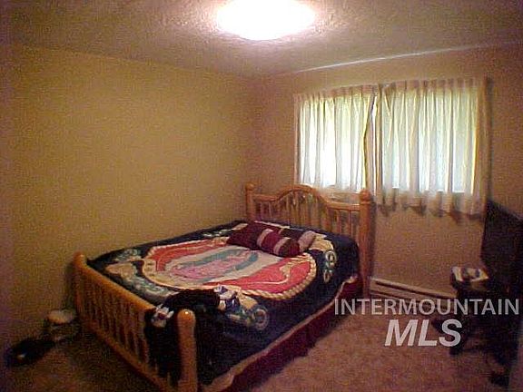 5th image of 1717 S Montana Ave