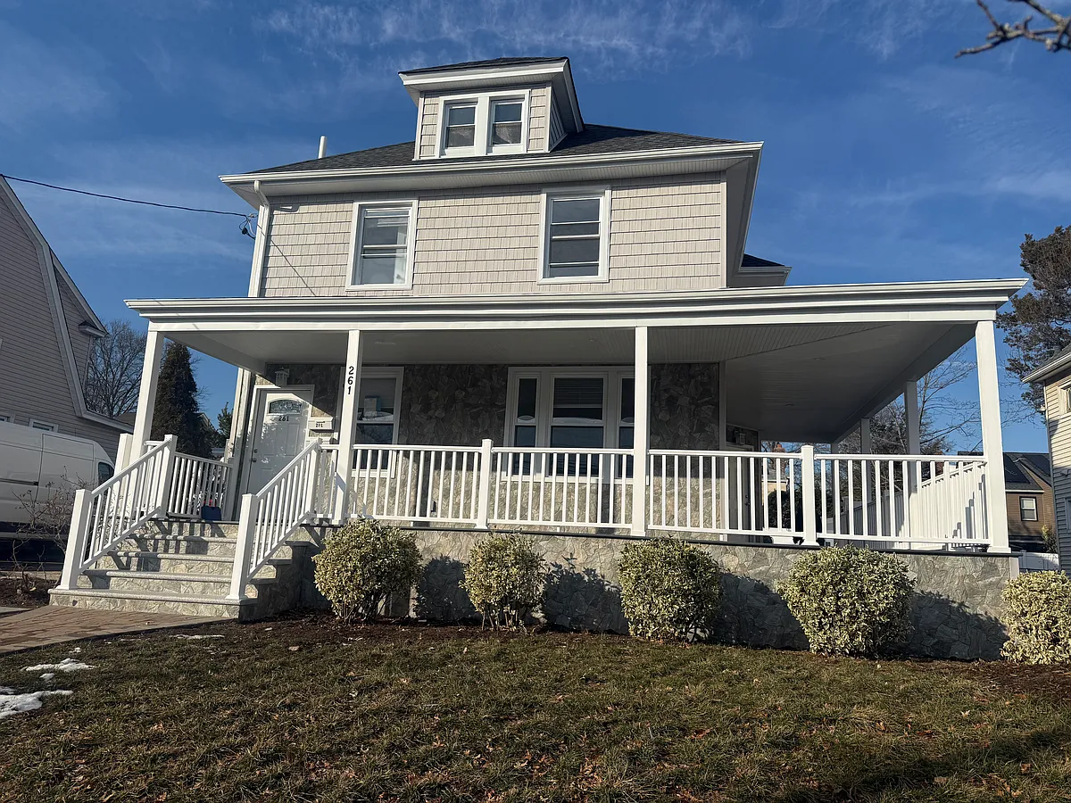 Building Photo - 261 Wilson Ave #1